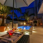 Lejlighed Capitis In The Centre- Luxury With Swimming Pool Hvar Town