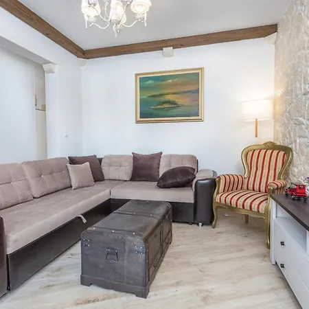 Luxury Escape With Private Pool