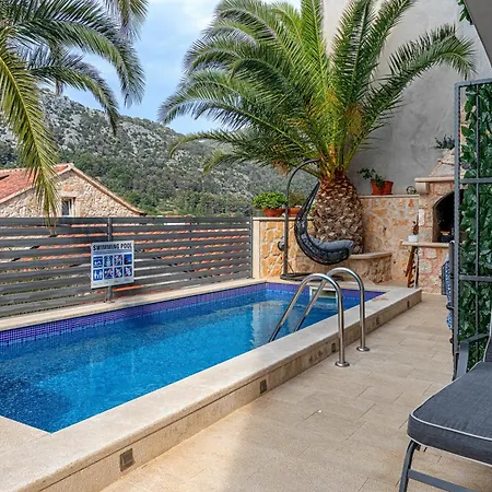 Lejlighed Capitis In The Centre- Luxury With Swimming Pool *