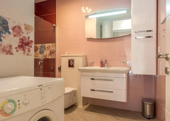 Capitis In The Centre- Luxury With Swimming Pool Hvar Town